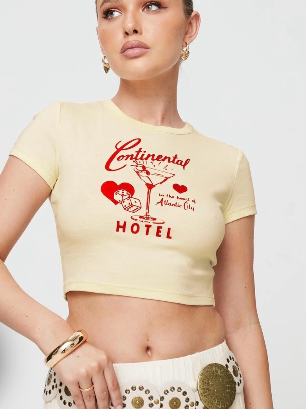 Princess Polly Cream 'Continental Hotel' Graphic Crop Tee